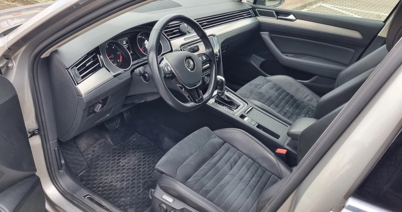 Volkswagen Passat cena 75900 przebieg: 137584, rok produkcji 2016 z Nowa Ruda małe 154